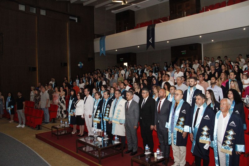 BAÜB Dönem Başkanı Prof. Dr. Çatal, Antalya Bilim Üniversitesi Mezuniyet Törenine Katıldı BAÜB Dönem Başkanı Prof. Dr. Çatal, Antalya Bilim Üniversitesi Mezuniyet Törenine Katıldı